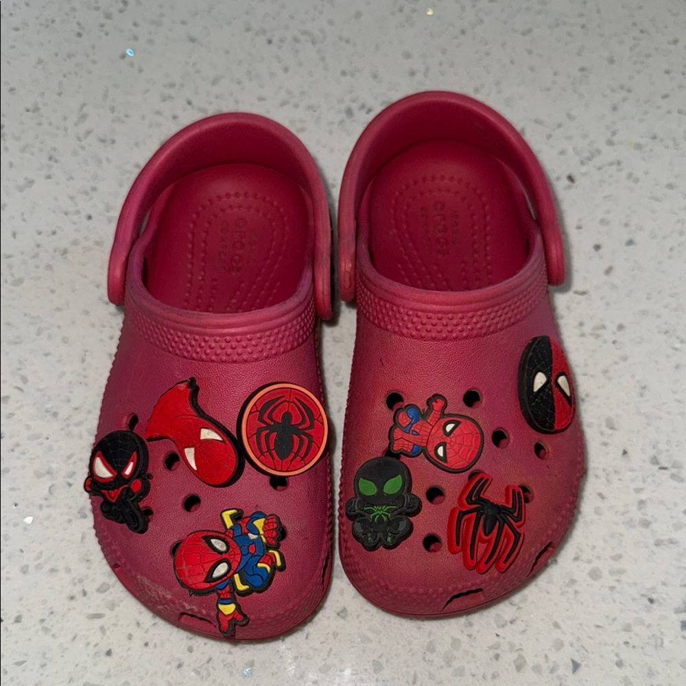 CROCS Red Slippers with Ventilation Holes and Rotating Heel Strap